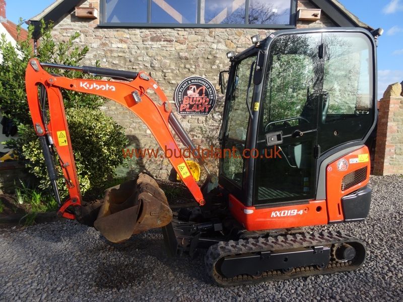 KUBOTA KX019-4 MINI DIGGER