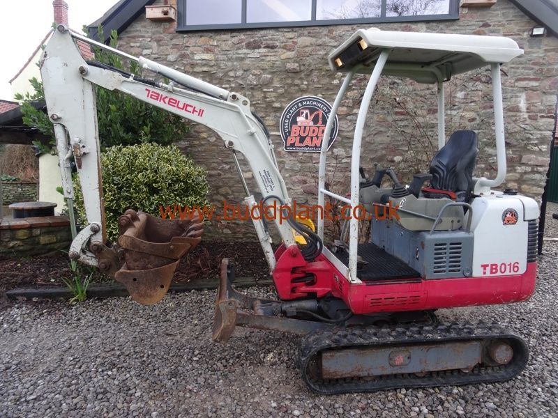TAKEUCHI TB016 MINI DIGGER
