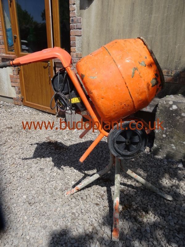 BELLE CEMENT MIXER