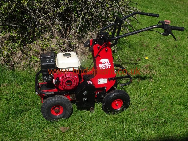 TRACMASTER TC07 TURF CUTTER