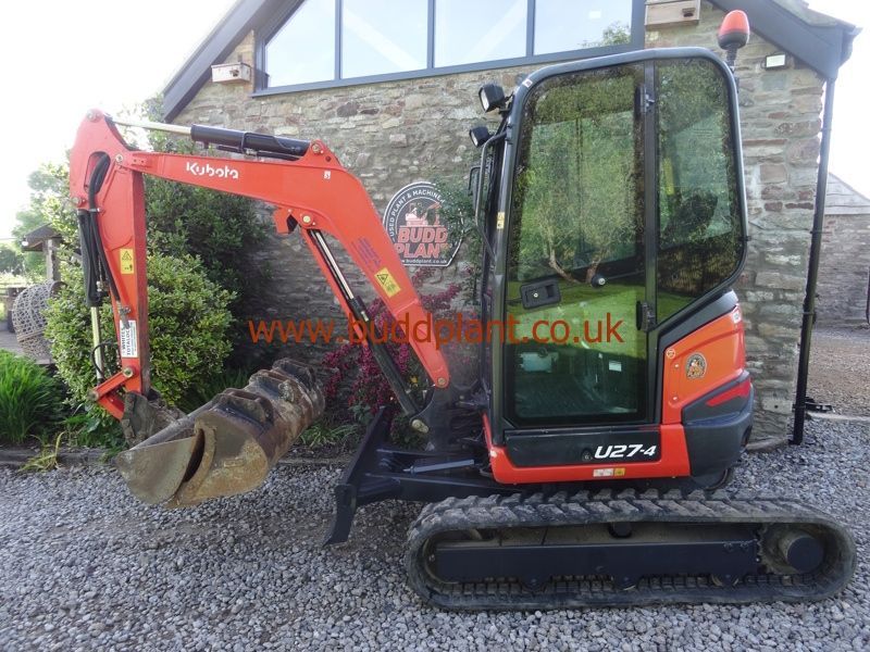 KUBOTA U27-4 MINI DIGGER
