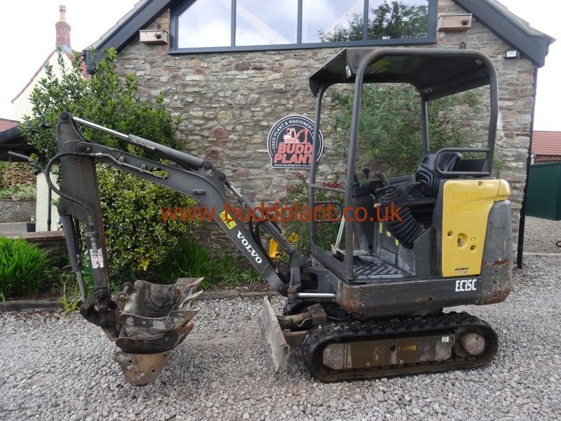 VOLVO EC15C MINI DIGGER