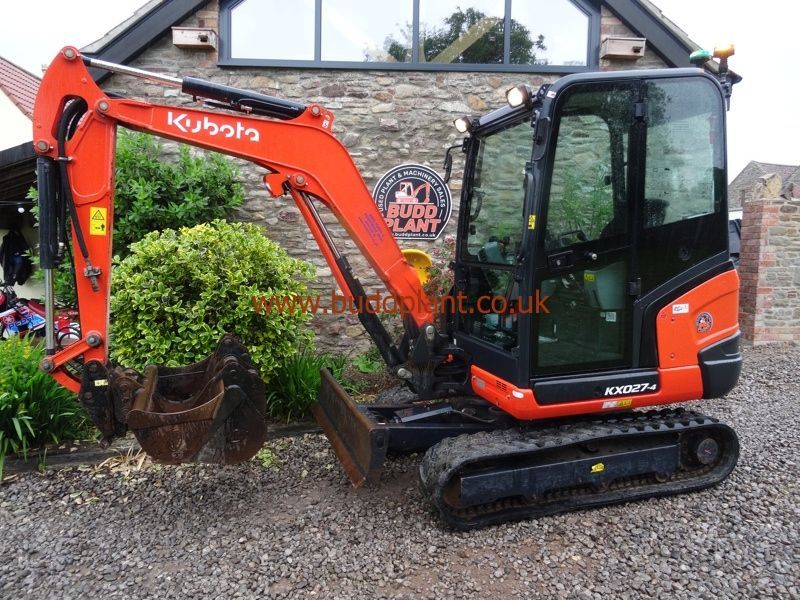 KUBOTA KX027-4 MINI DIGGER