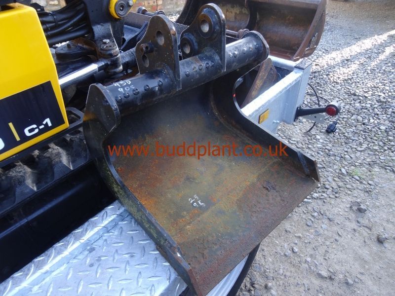 JCB 8014/8018 CLAY BUCKET