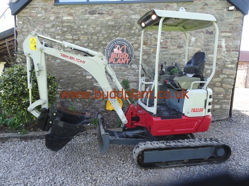 TAKEUCHI TB215R 1.6T MINI DIGGER