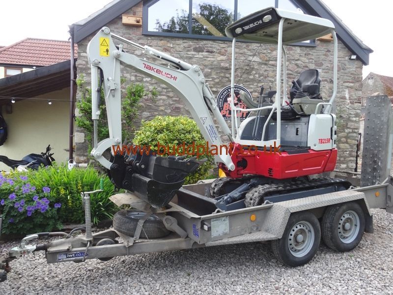 TAKEUCHI TB215R 1.6T MINI DIGGER & PLANT TRAILER