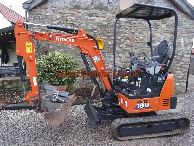 HITACH ZX19U 1.9T MINI DIGGER