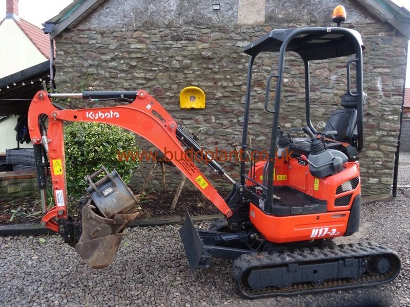 KUBOTA U17-3 MINI DIGGER