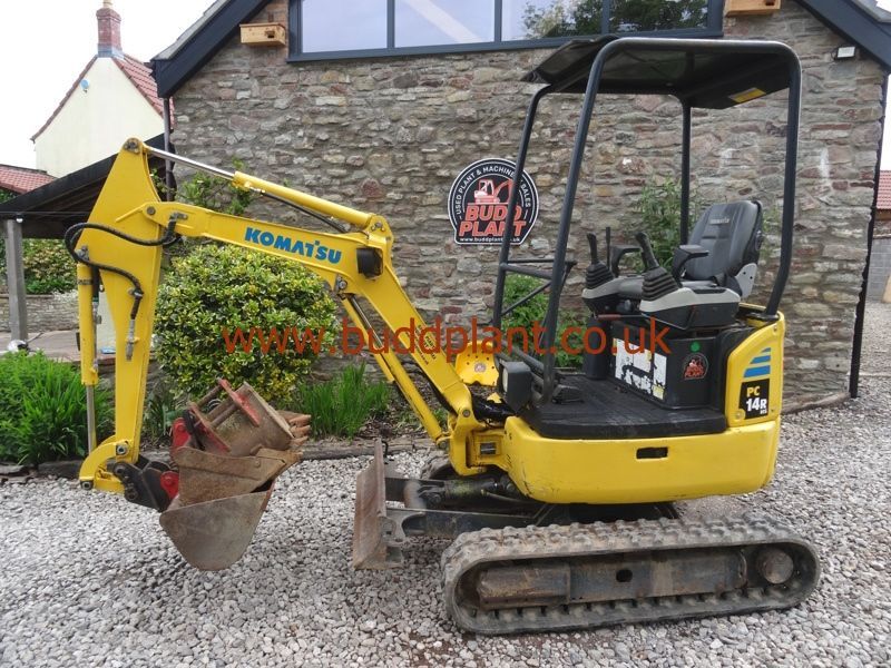 KOMATSU PC14R MINI DIGGER