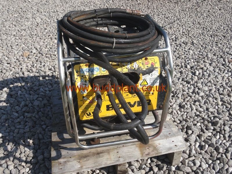 JCB BEAVER PACK