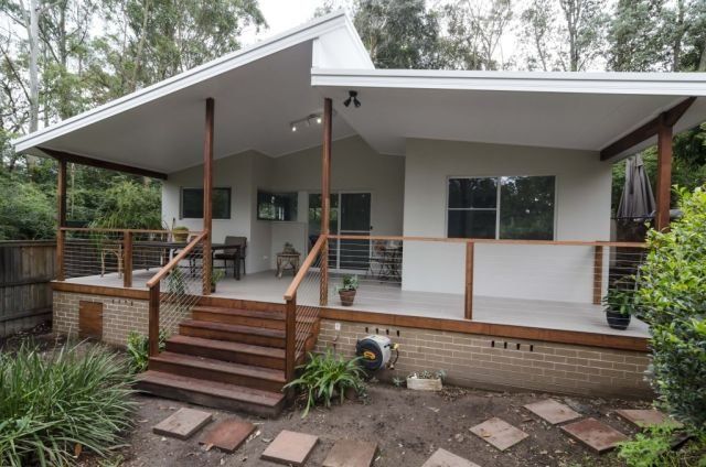 Exterior of Granny flat