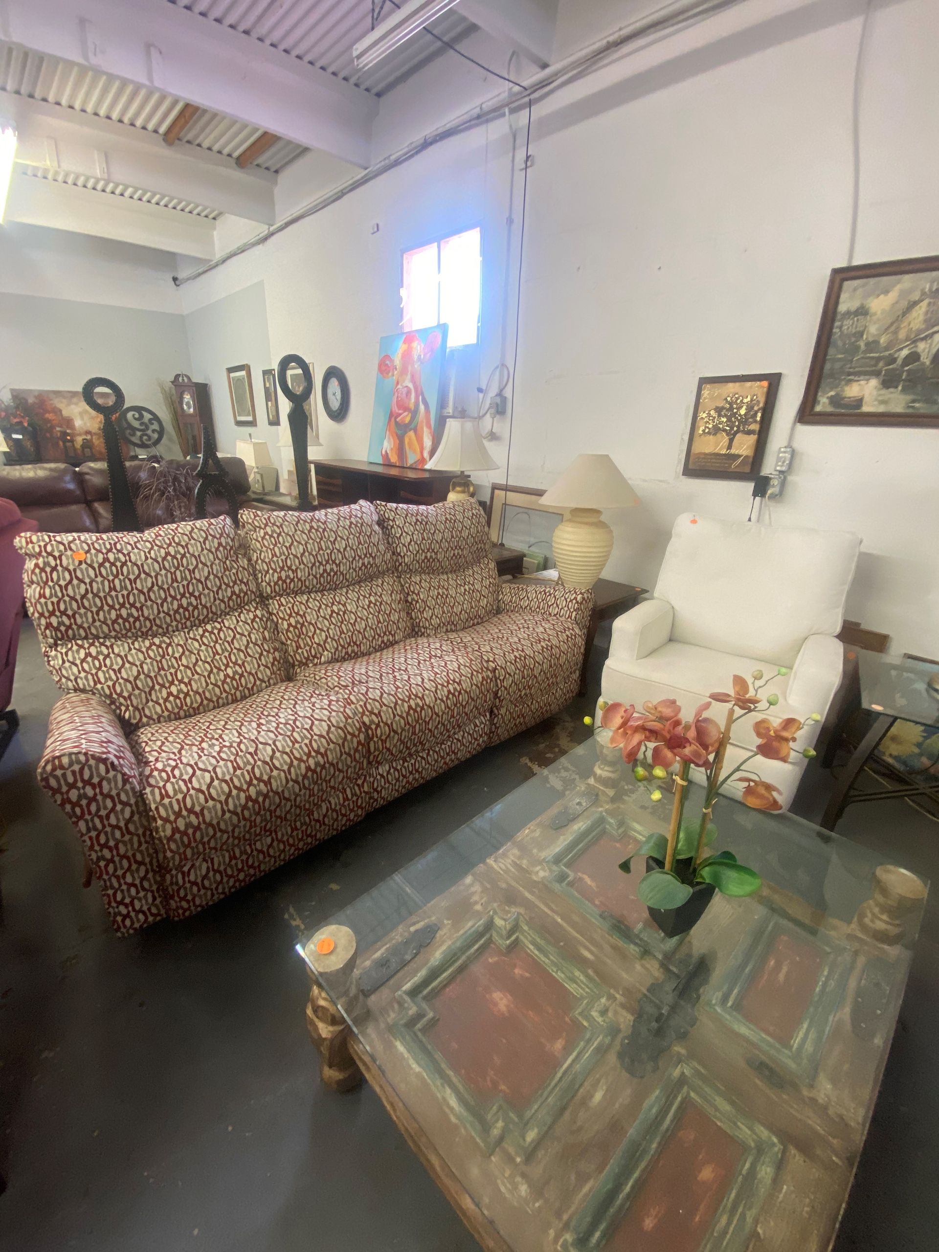 A Room With a Couch , Chair and Coffee Table — Lakeland, FL — Thomason Furniture & Mattress