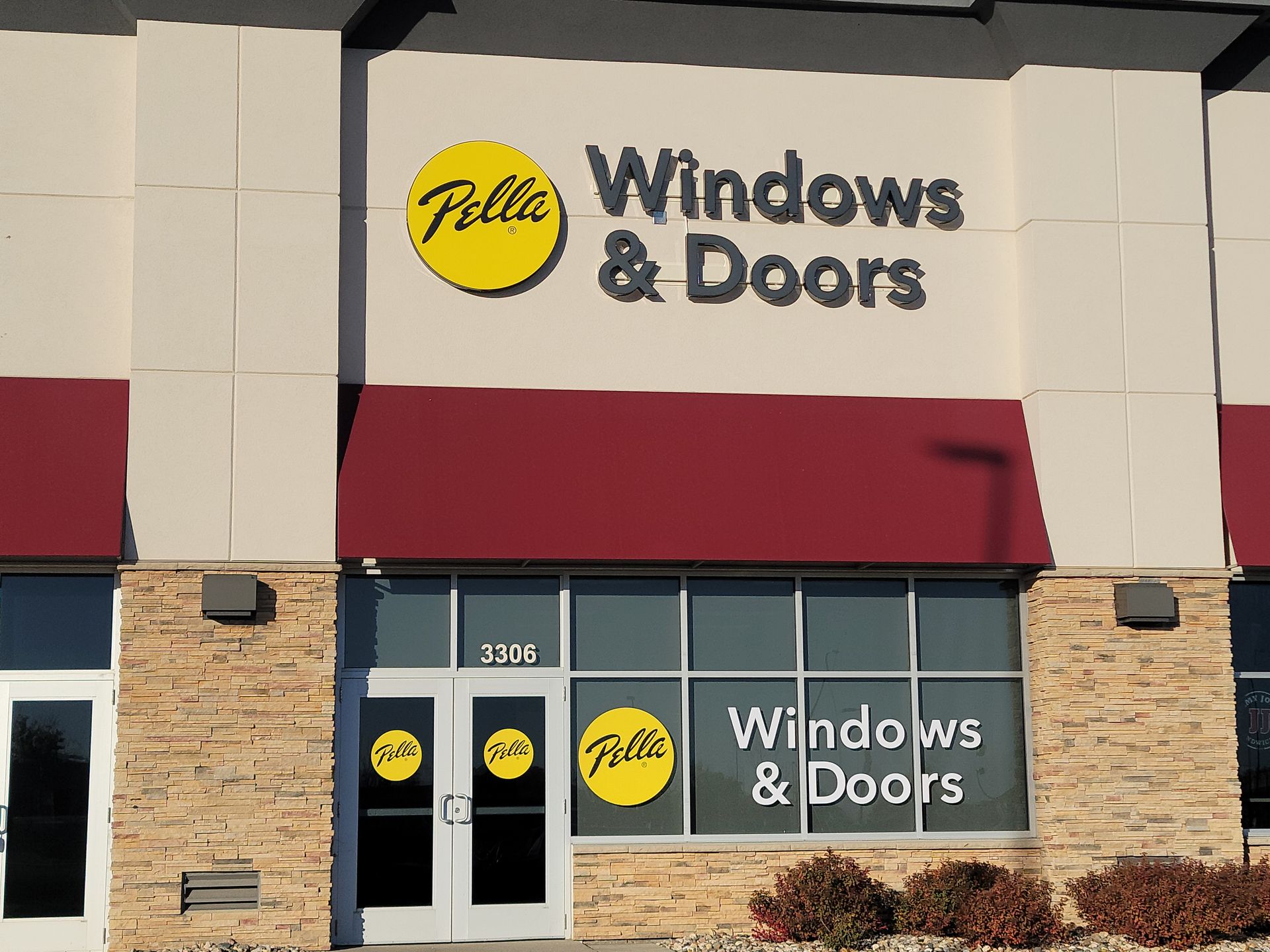 A store front for felix 's windows and doors