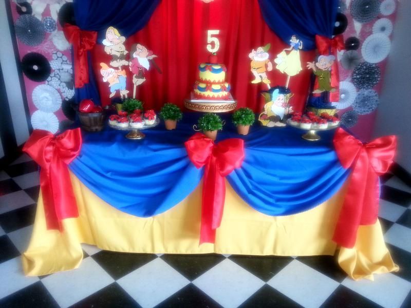 A table with the number 5 on it