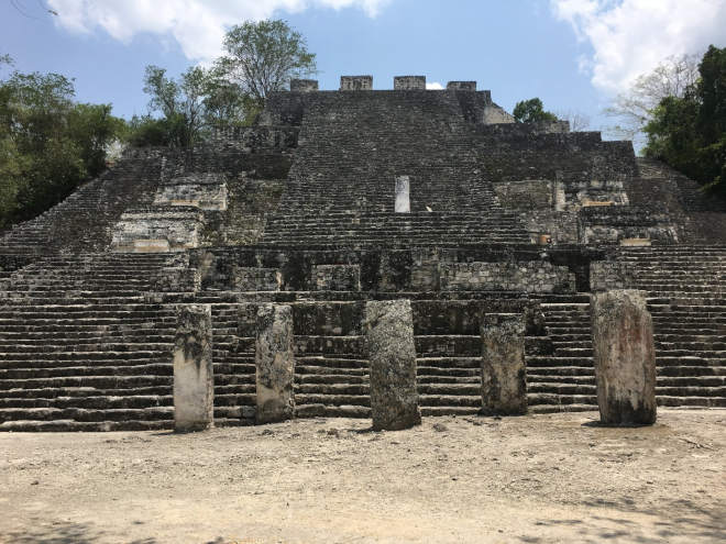 calakmul mayan pyramid campeche mexico
