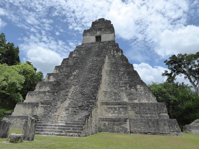 tikal maya sacred site guatemala