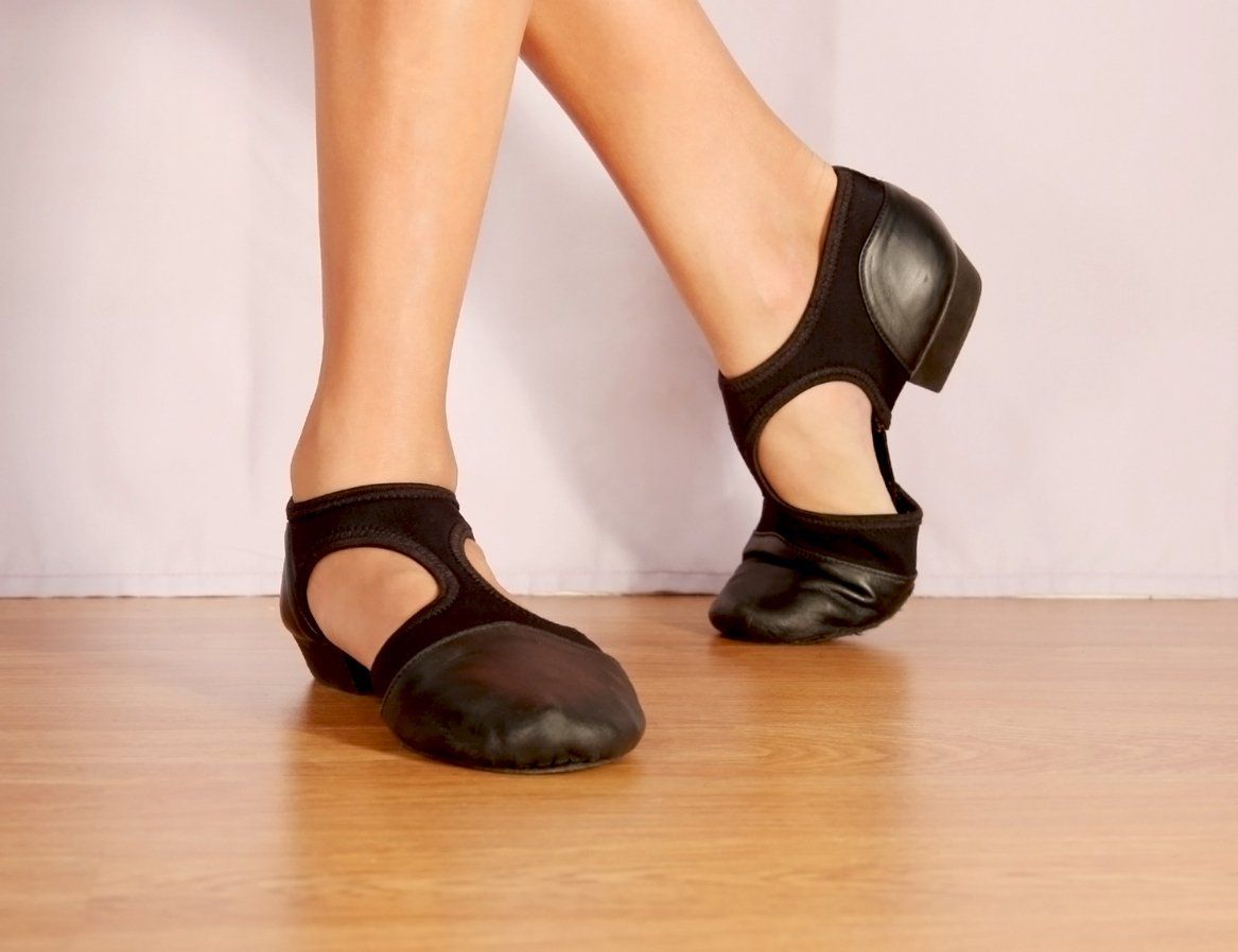 ESTUDIO SUPERIOR DE DANZA YAMILI