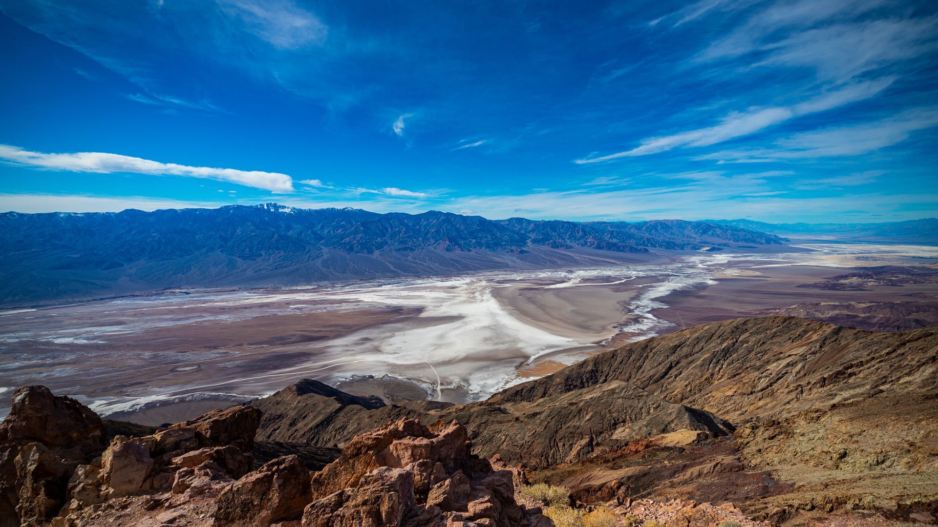 A view of a canyon below