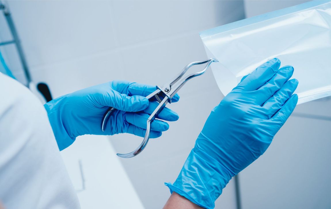 Sterilizzazione strumenti del dentista