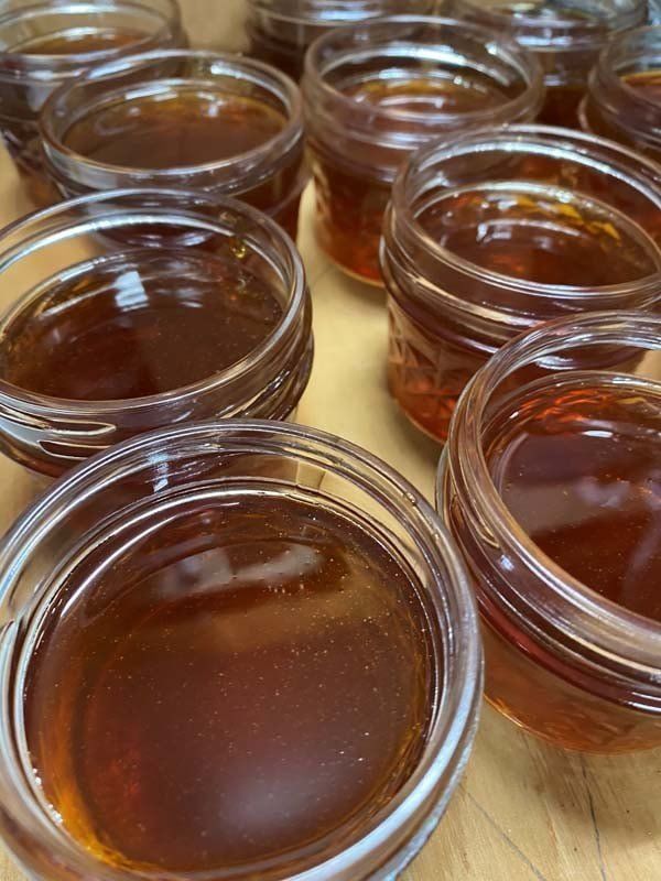 Amazing Hawaiian Honey — Oahu, HI — Honey Bee Rescue