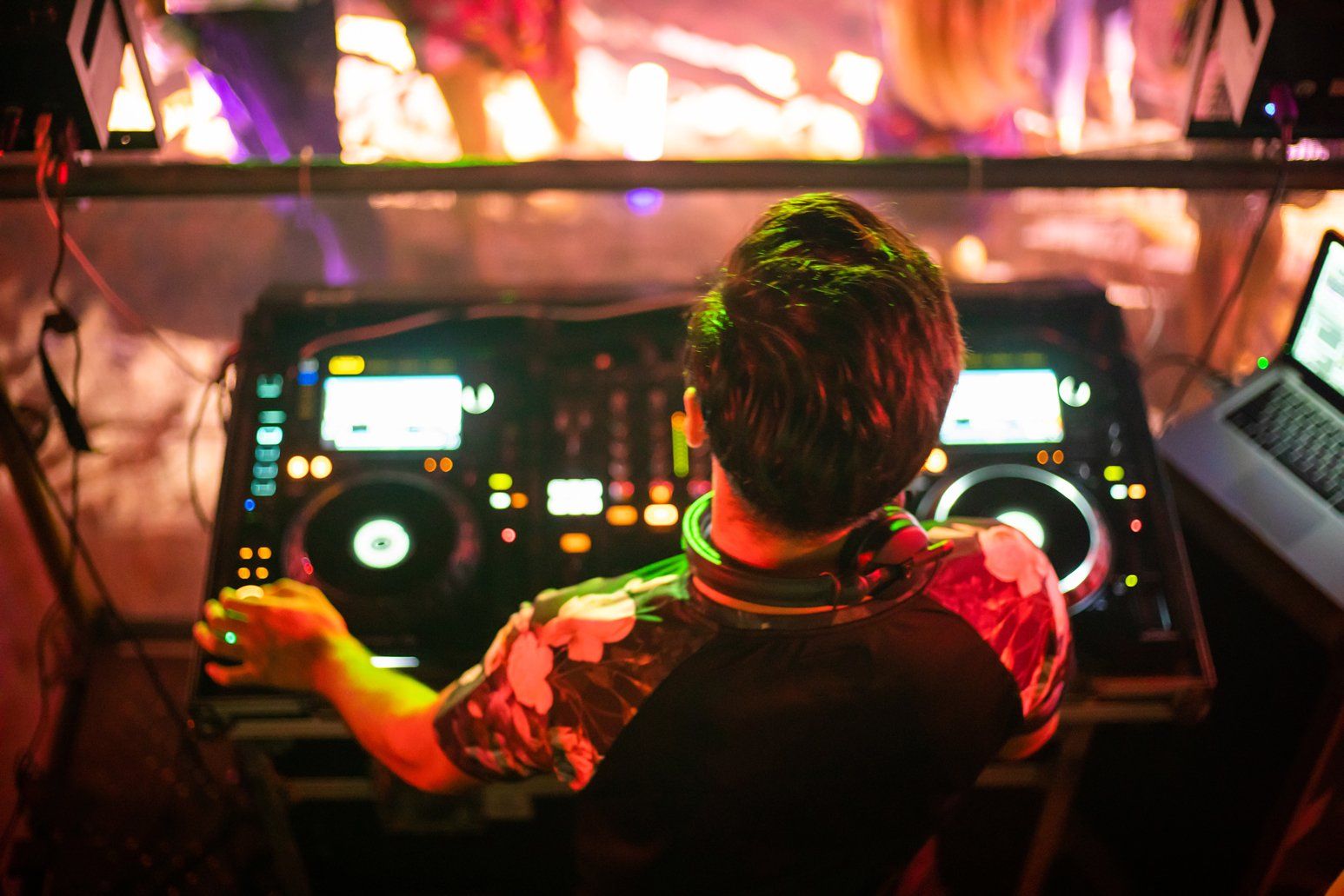 DJ At Wedding Party — Gladstone, QLD — Steve Jay Music