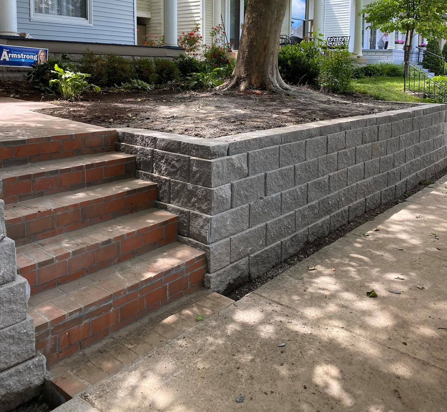 stone retaining wall