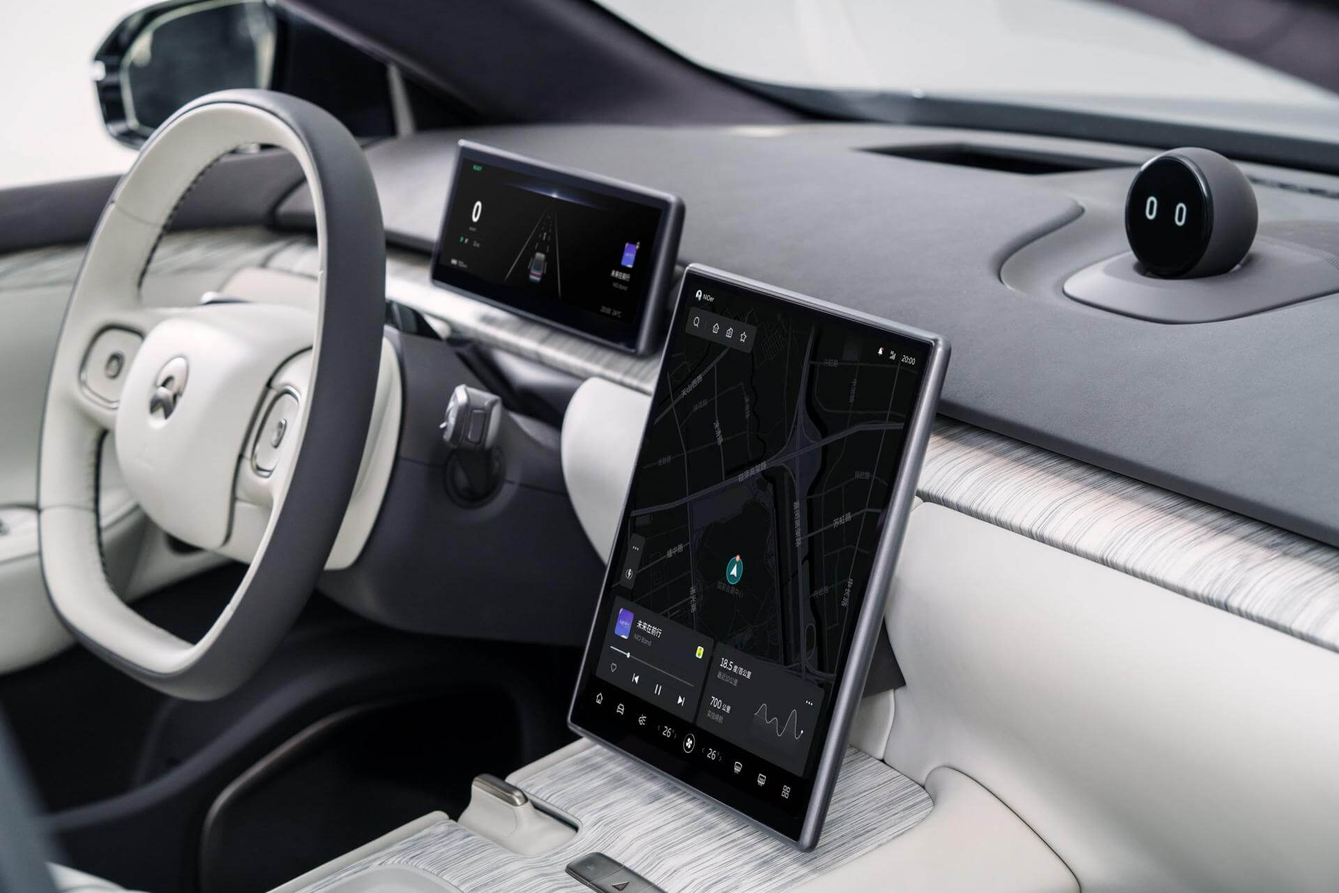 nio et7 fully electric Sedan infotainment system car-charger.uk news