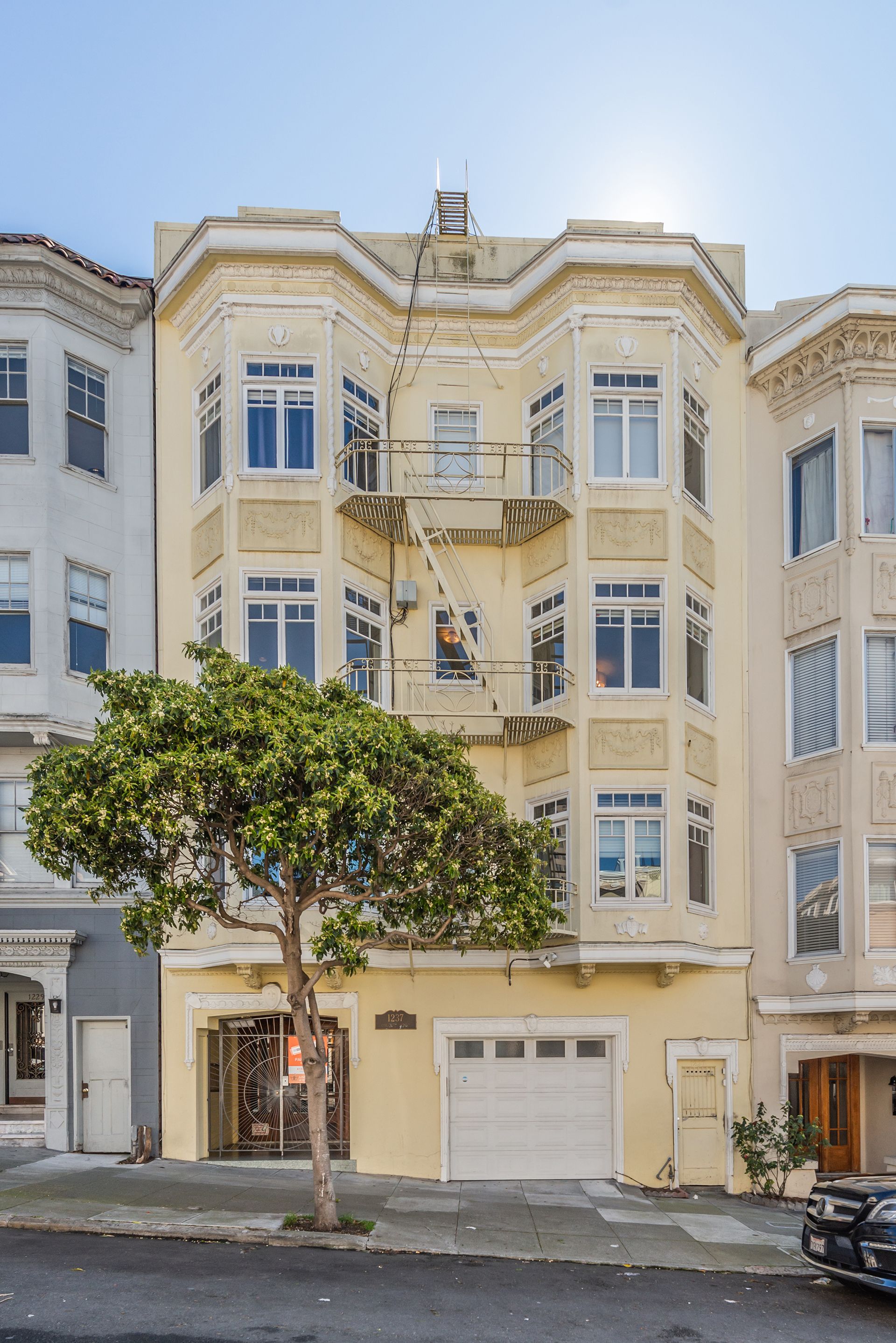 467 19th Avenue #1
