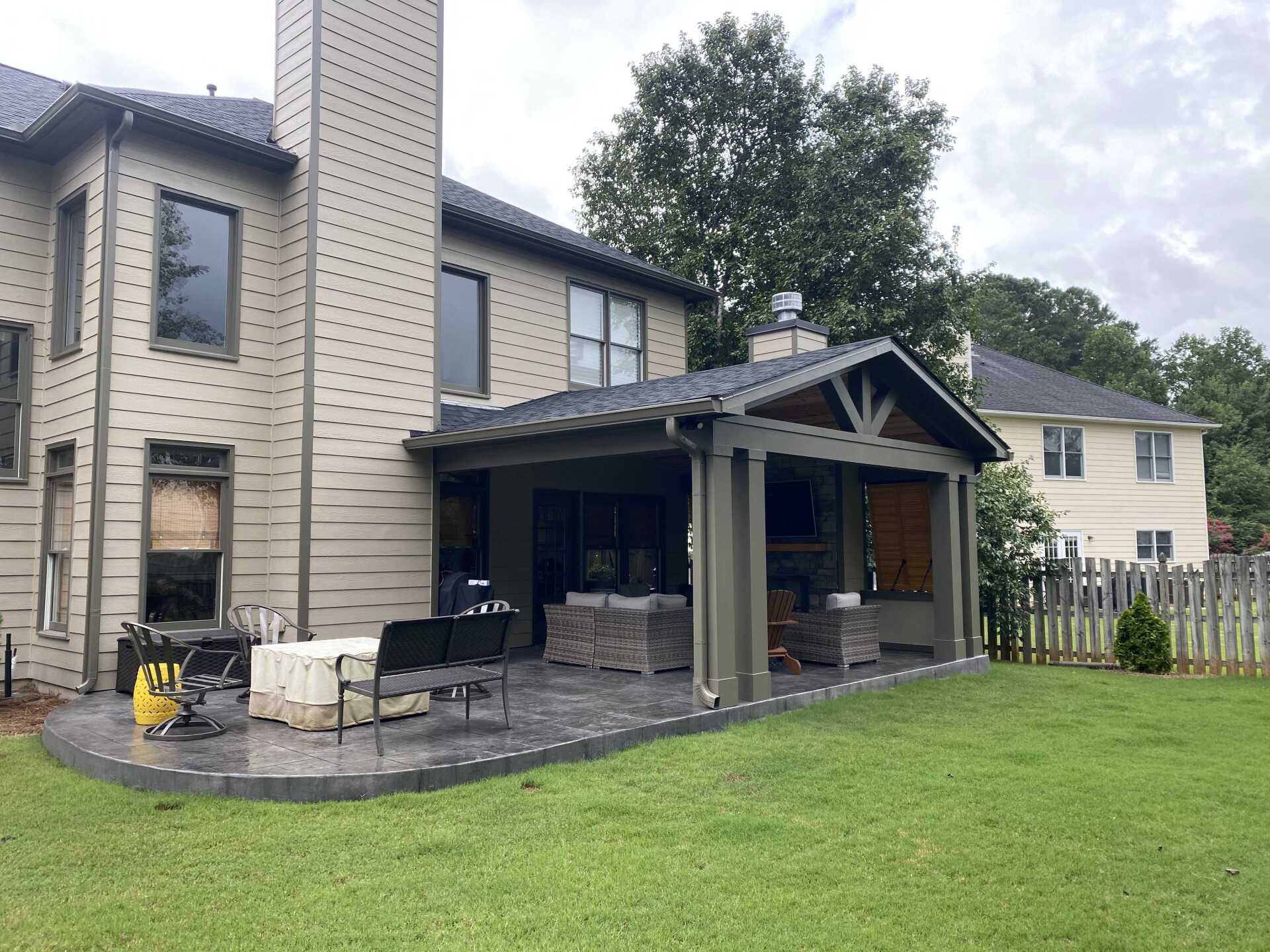 screened in back porch