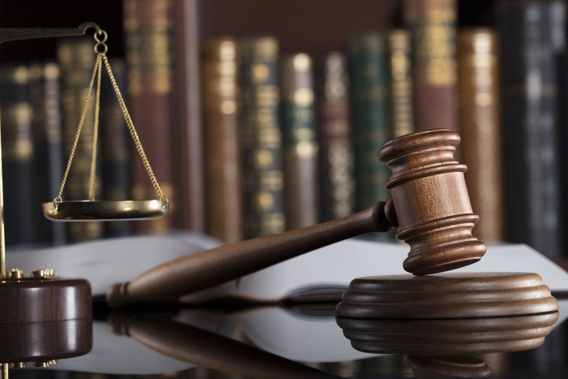Gavel and Lady Justice — Palm Bay, FL — Roy A Alterman PA Gavel and Lady Justice — Palm Bay, FL — Roy A Alterman PA