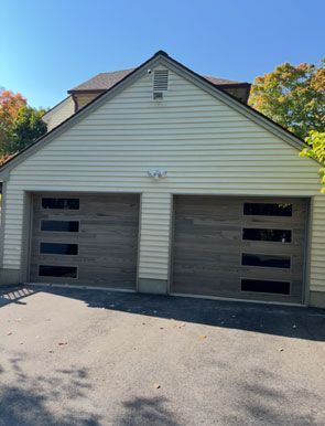911 Garage Doors 17