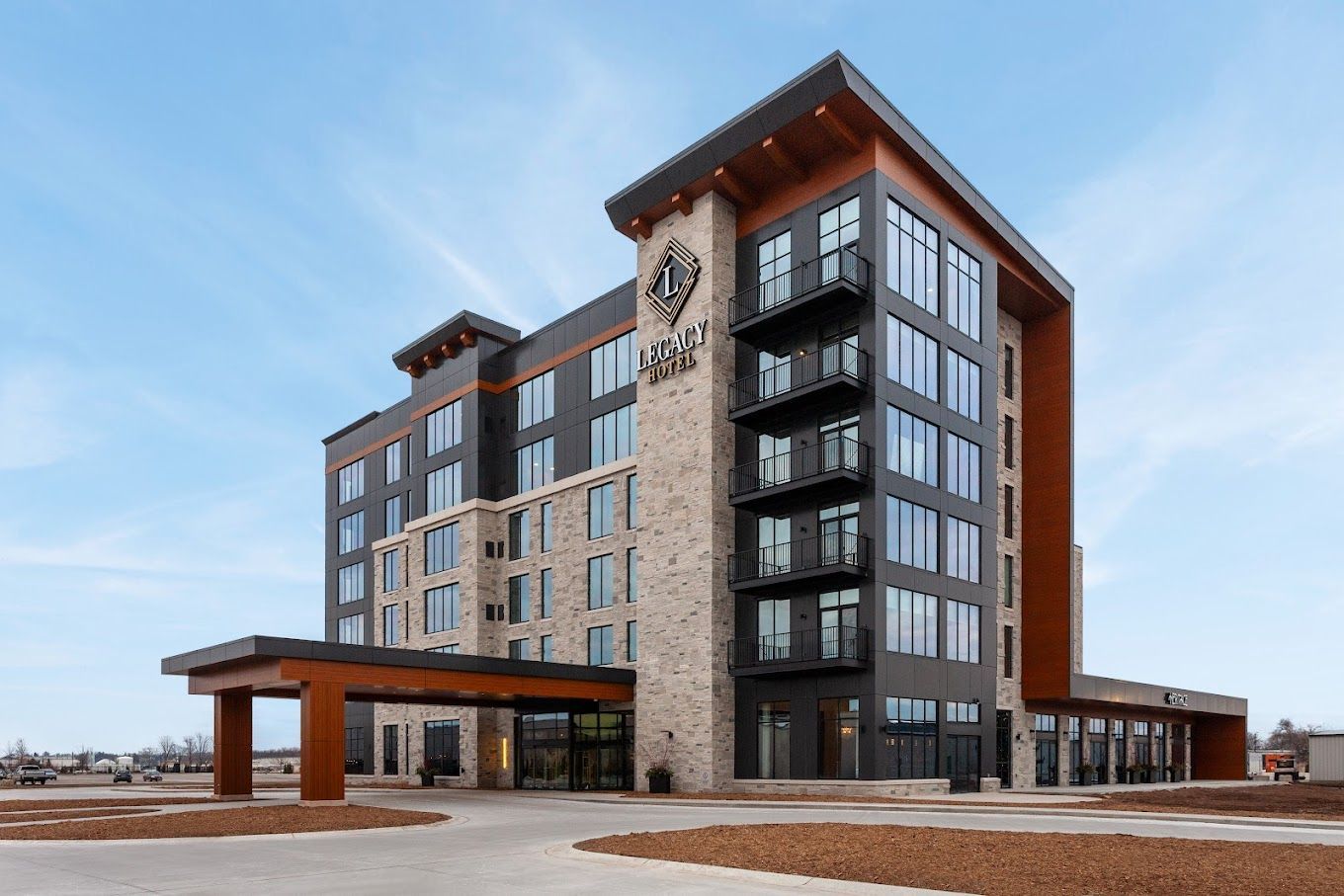 Legacy Hotel Opens Near Lambeau Field