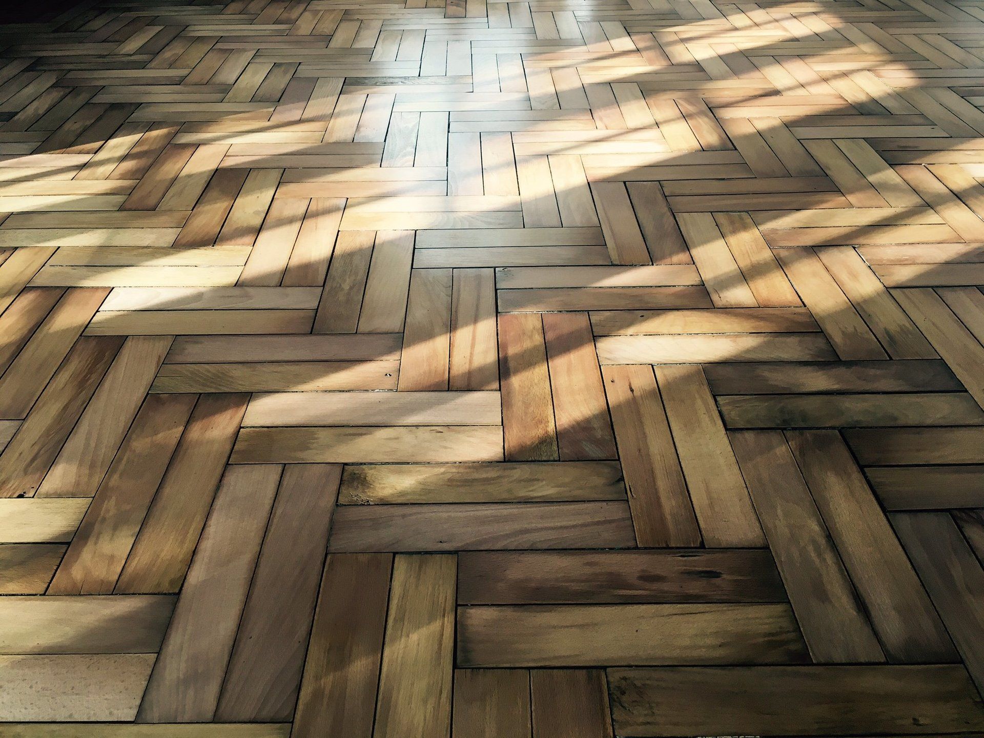 Contact wooden floor experts today
