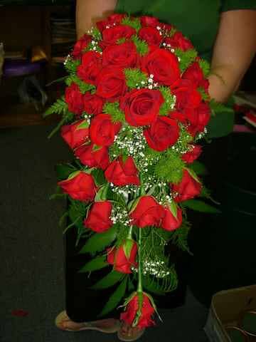Teardrop red rose bouquet with babys breath — Tall Pines Florist in Rockhampton, QLD