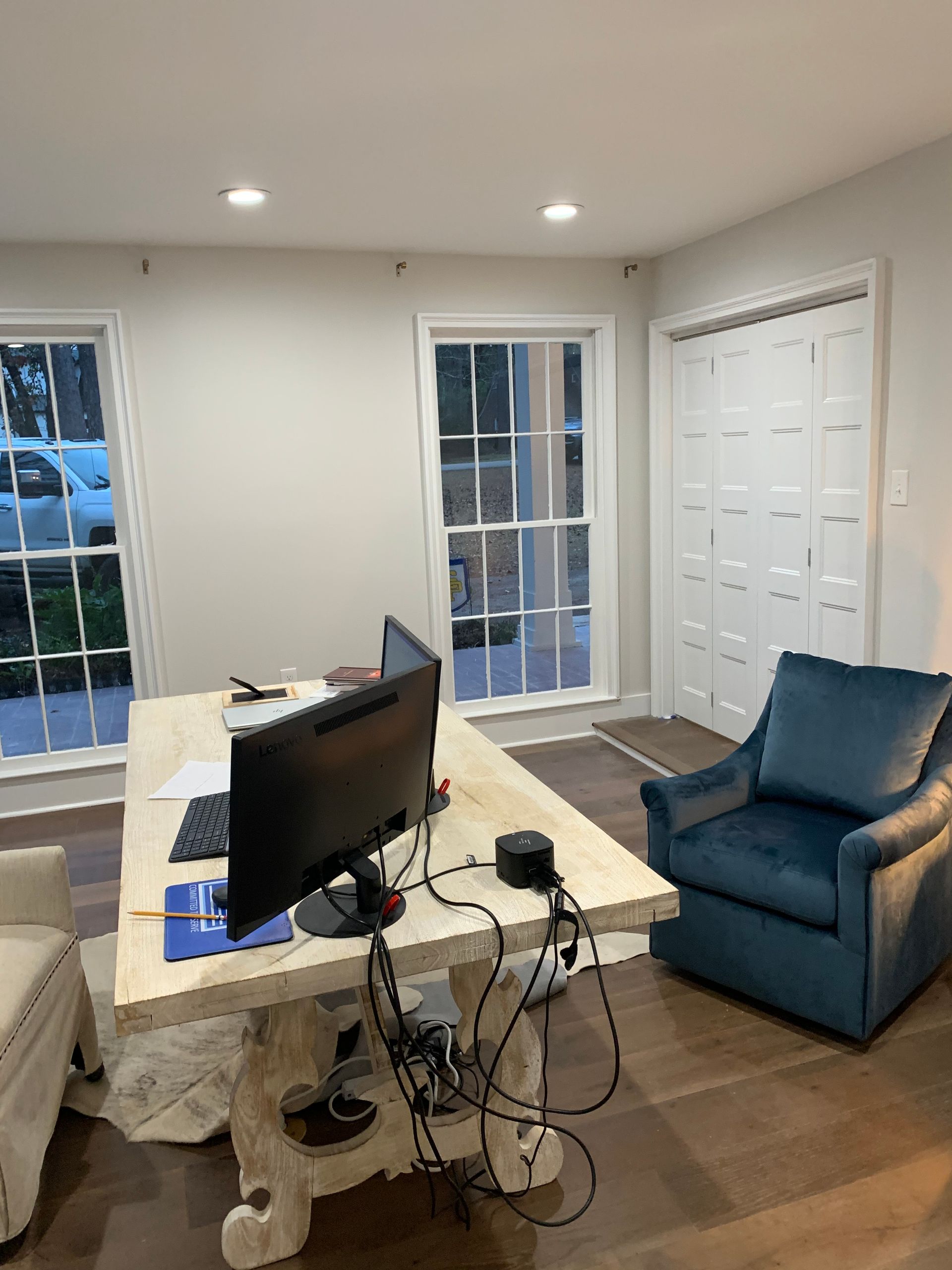 Office space in Madisonville