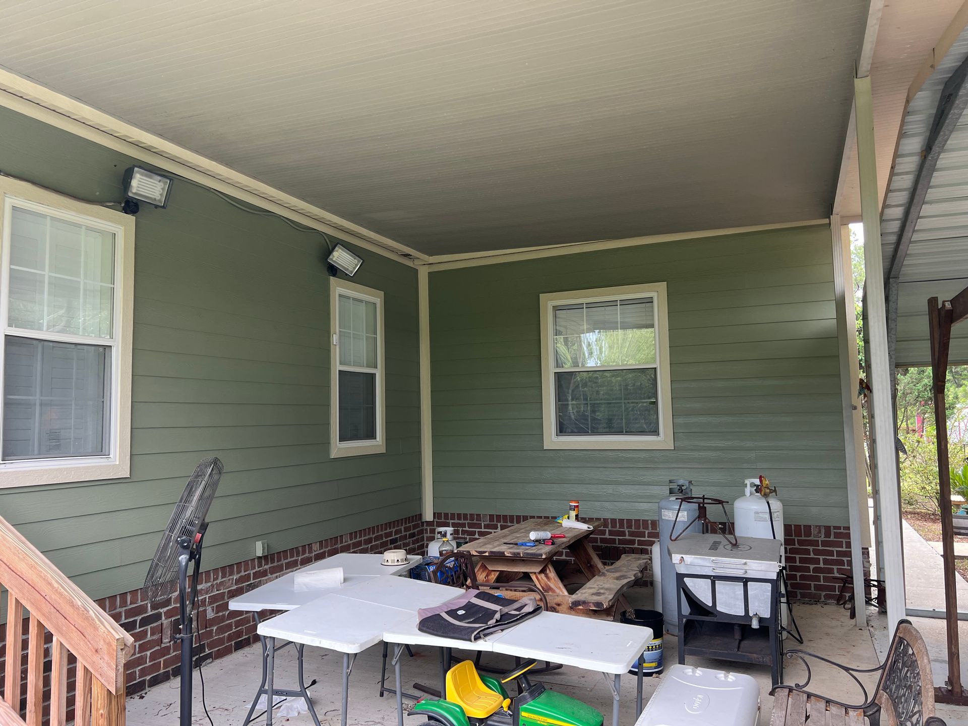 exterior siding painting project