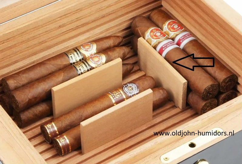 DV1672 ADORINI DIVIDIER VERTICAL verkoop via oldjohn-humidors.nl