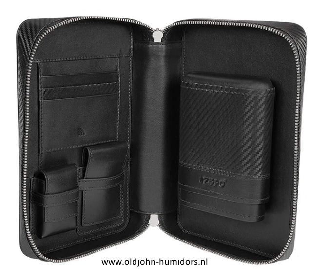SK401 ZIPPO SIGARENTAS + SIGARENKOKER ZIPPO – TRAVEL CARBON RANGE  Zwart leer | Old John Humidors