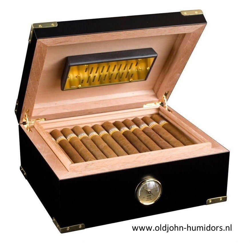 Humidor Adorini Modena DeLuxe  geschilderde zwarte lak