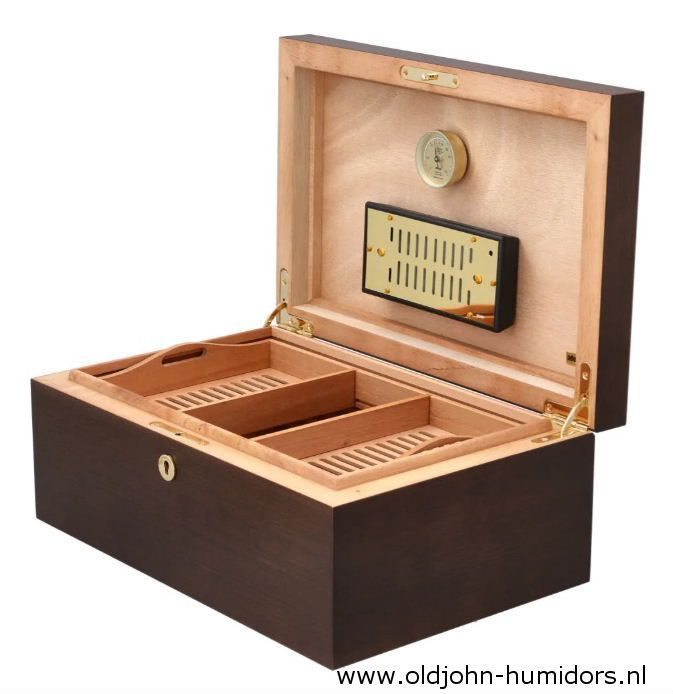 Humidor Adorini  Matera Grande DeLuxe  generfde walnoot fineer