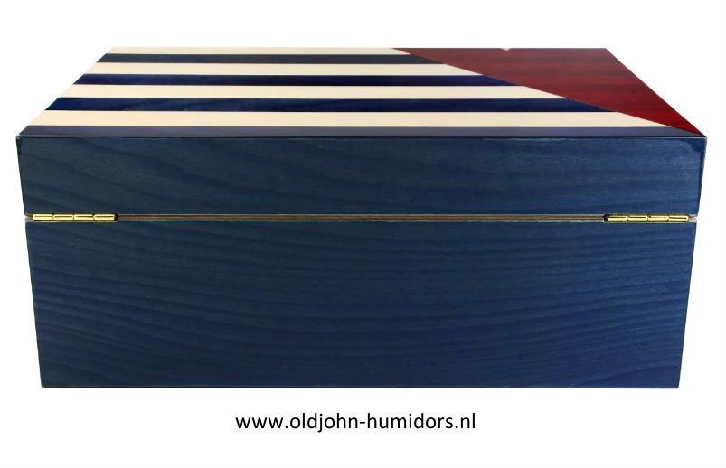 H177 Humidor Adorini Cuba te Amo Grande DeLuxe met Cubaanse vlag - 150 sigaren - verkoop via www.oldjohn-humidors.nl