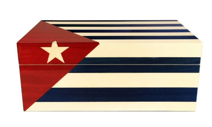 H177 Humidor Adorini Cuba te Amo Grande DeLuxe met Cubaanse vlag - 150 sigaren - verkoop via www.oldjohn-humidors.nl