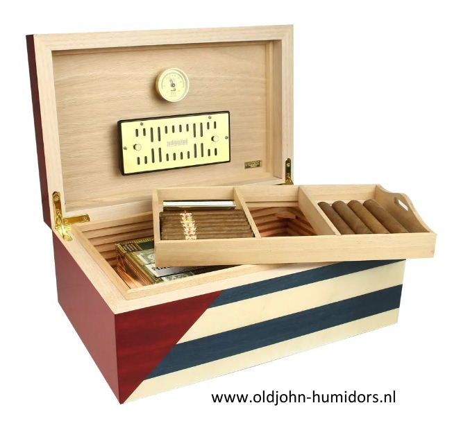 H177 Humidor Adorini Cuba te Amo Grande DeLuxe met Cubaanse vlag - 150 sigaren - verkoop via www.oldjohn-humidors.nl