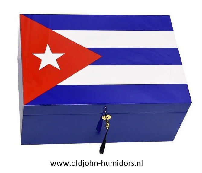 H42 humidor  Cuba Vlag - maxi 100 sigaren inzettray en slot