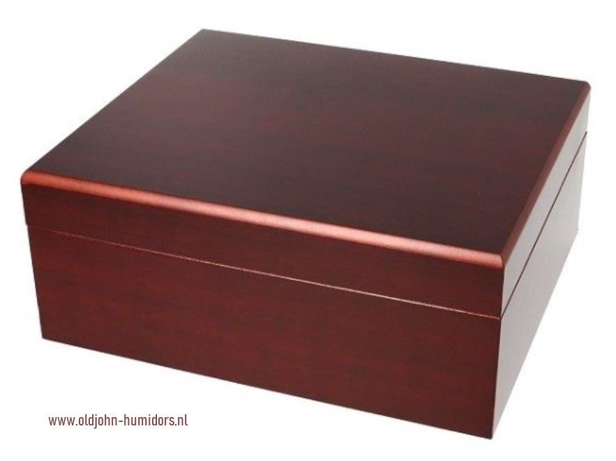 H72 humidor giftset startset  zwart met zwart met bijpassende asbak en  luxe RVS knipper, hygrometer met zwarte wijzerplaat. Verkoop via www.oldjohn-humidors.nl