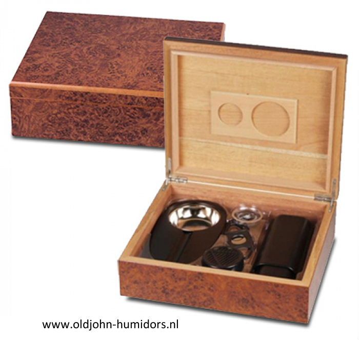 humidor Startset Giftset wortelhout  met asbak en leren koker en knipper