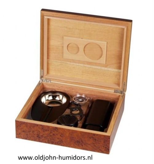 humidor Startset Giftset wortelhout  met asbak en leren koker en knipper