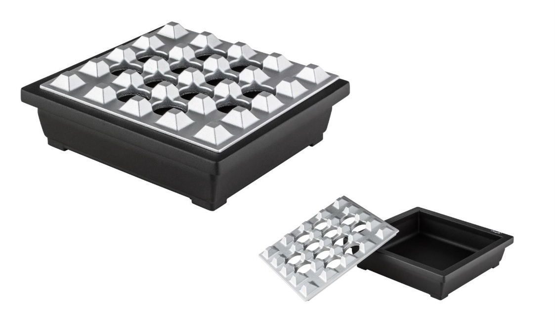 SAB12 Angelo Premium Sigaren Asbak 
Groot  18.4 x 18.4 x 6 cm Aluminium verkoop via www.oldjohn-humidors.nl 