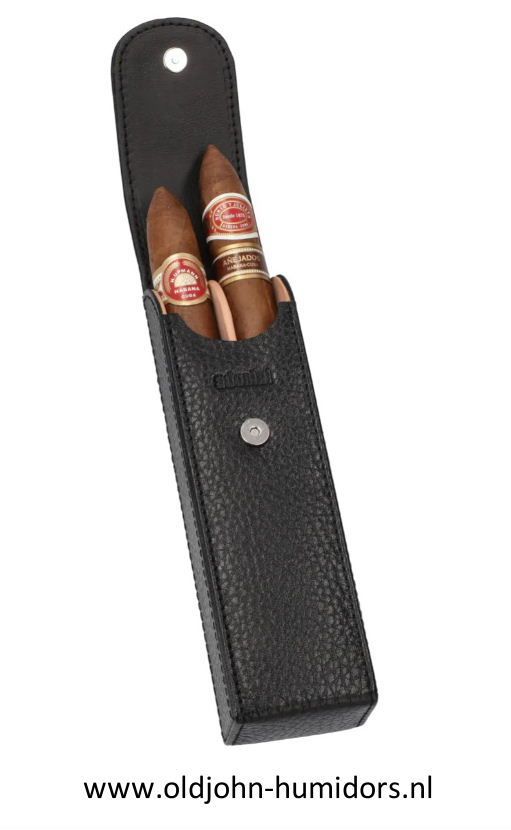 SK82 Adorini sigarenkoker  tbv 2 sigaren. Zwart, echt  leer met zwart stiksel. verkoop door oldjohn-humidors.nl