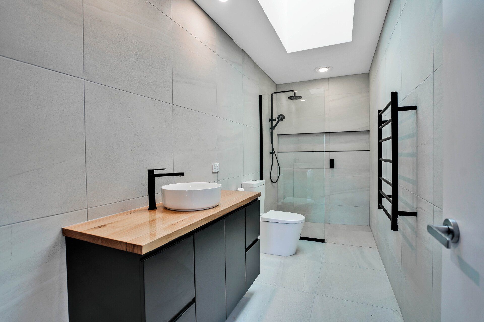 Coles Garden ensuite